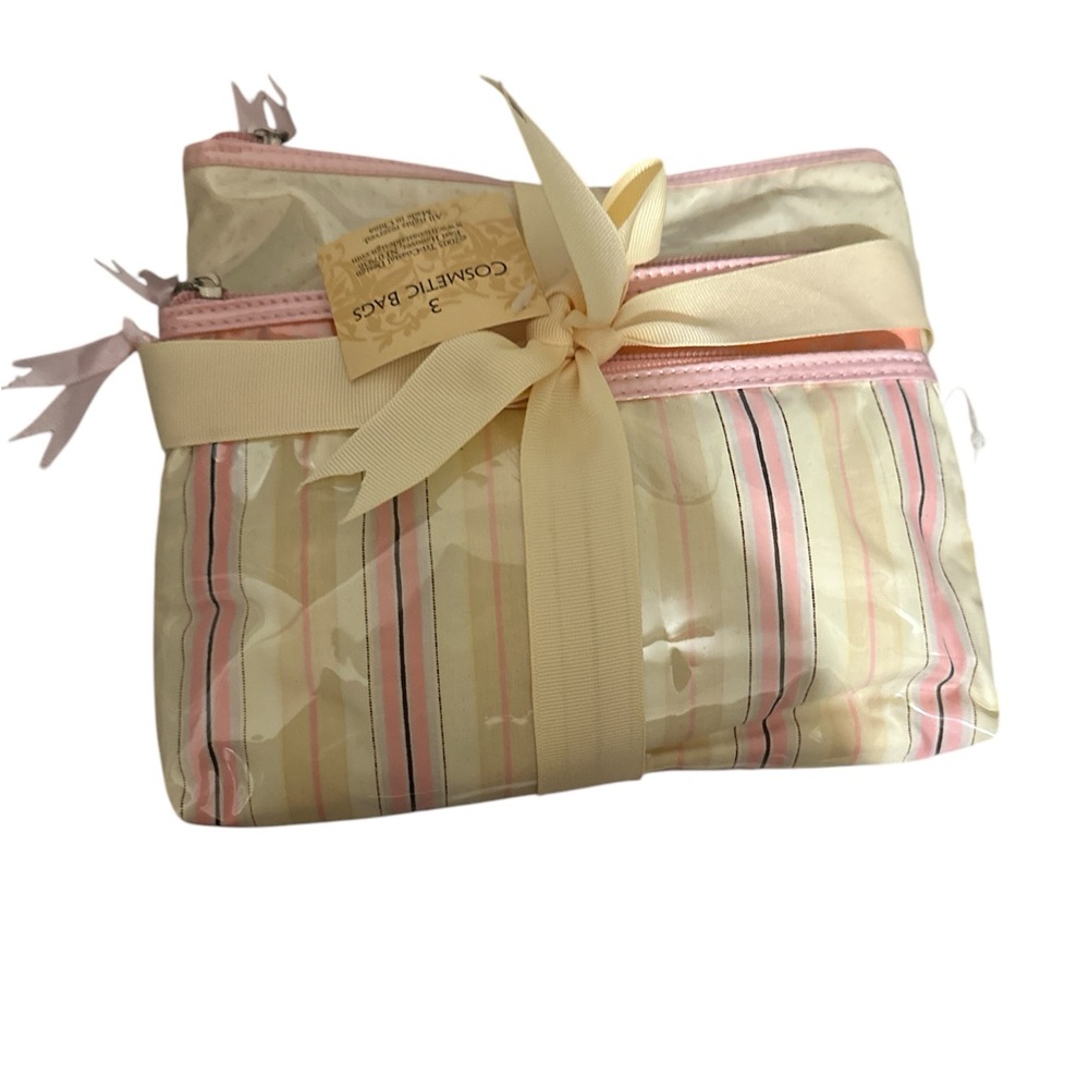 Coastal Designs 3 pack cosmetic  makeup travel  bags nwt